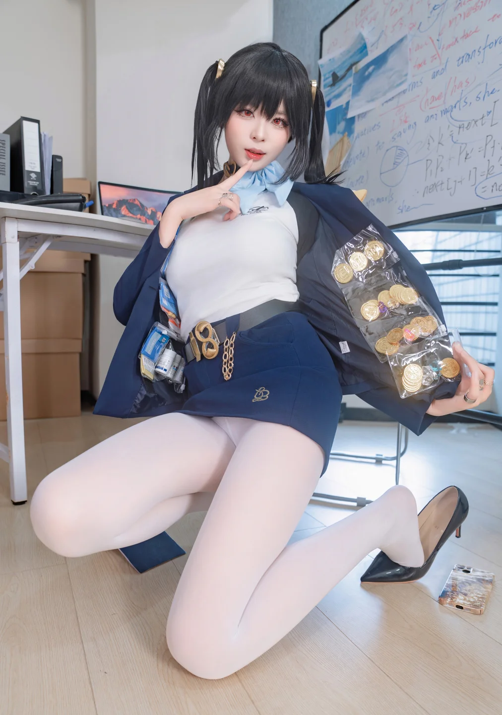 轩萧学姐 - No.083 索拉 [50P-158MB] tg@simisebaisi 【丝足阁】035.webp